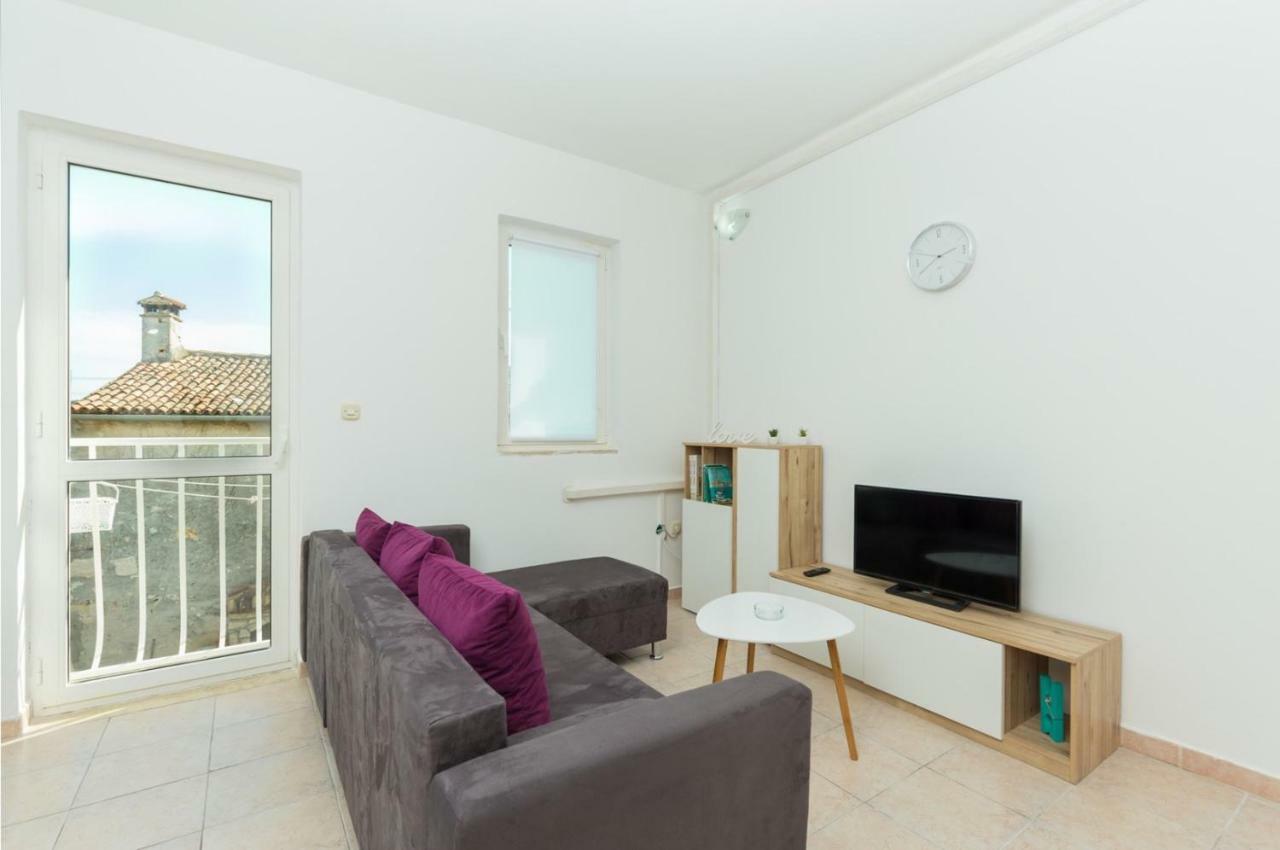 Apartment Kucera Rovinj Exterior foto