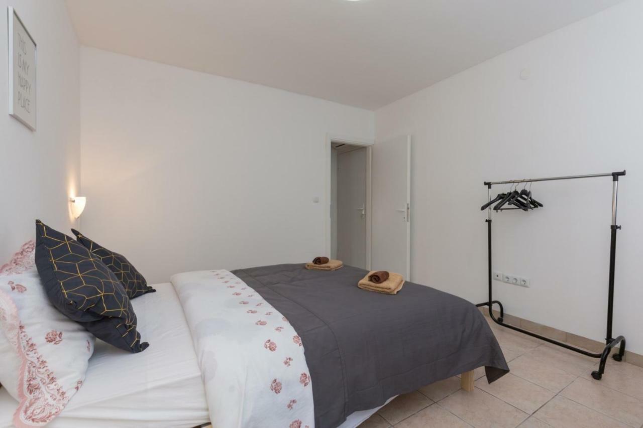 Apartment Kucera Rovinj Exterior foto